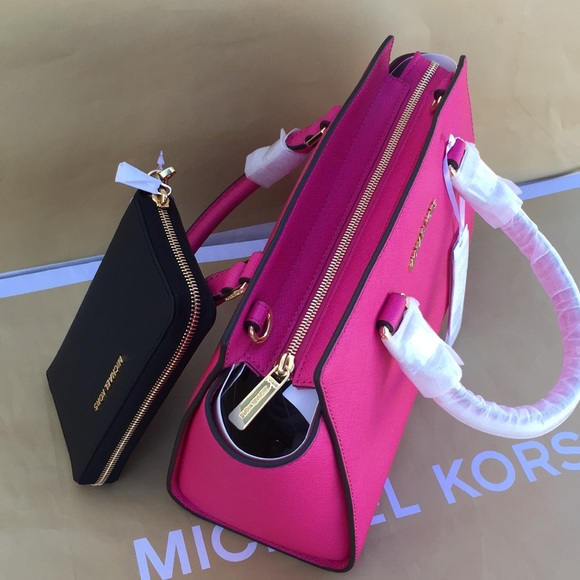 🌹🌟Last#1🌷🌹Michael Kors Selma Medium Set🌹❤️ - Picture 2 of 8